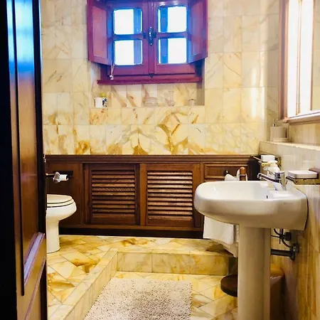 Danya Country 게스트하우스 산세폴크로